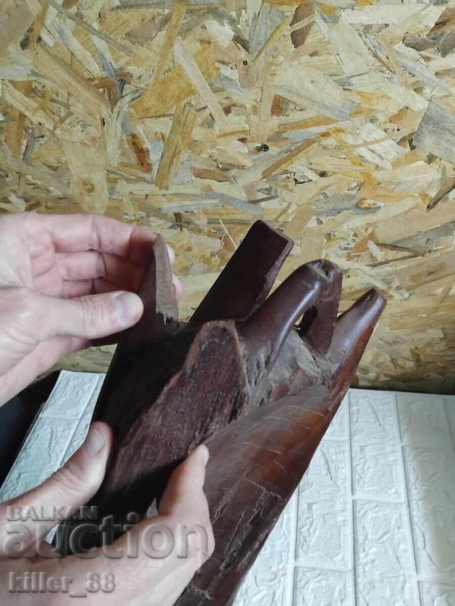 Old massive large wooden mask - 5 Old massive large wooden mask - 5