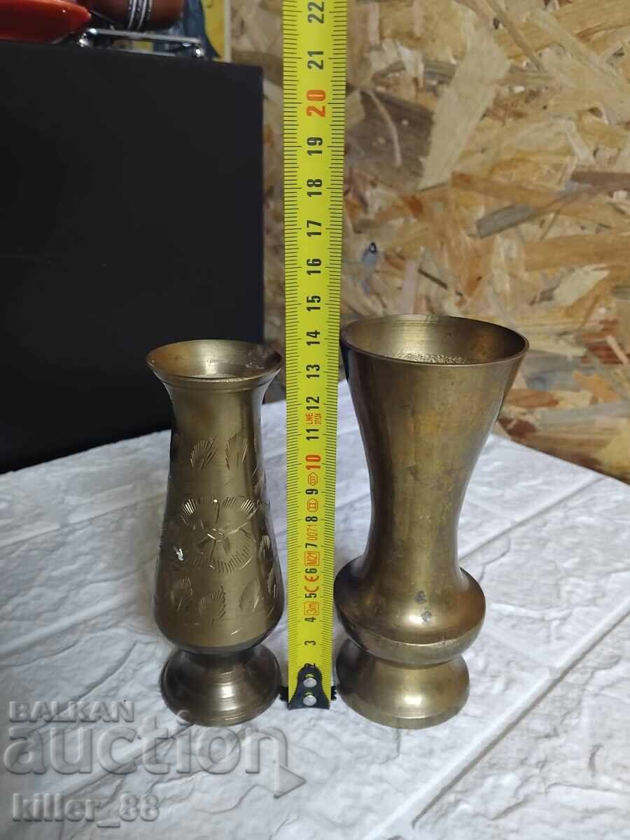 Vaze vechi din bronz cu preț € 24.00 | 46.94 BGN