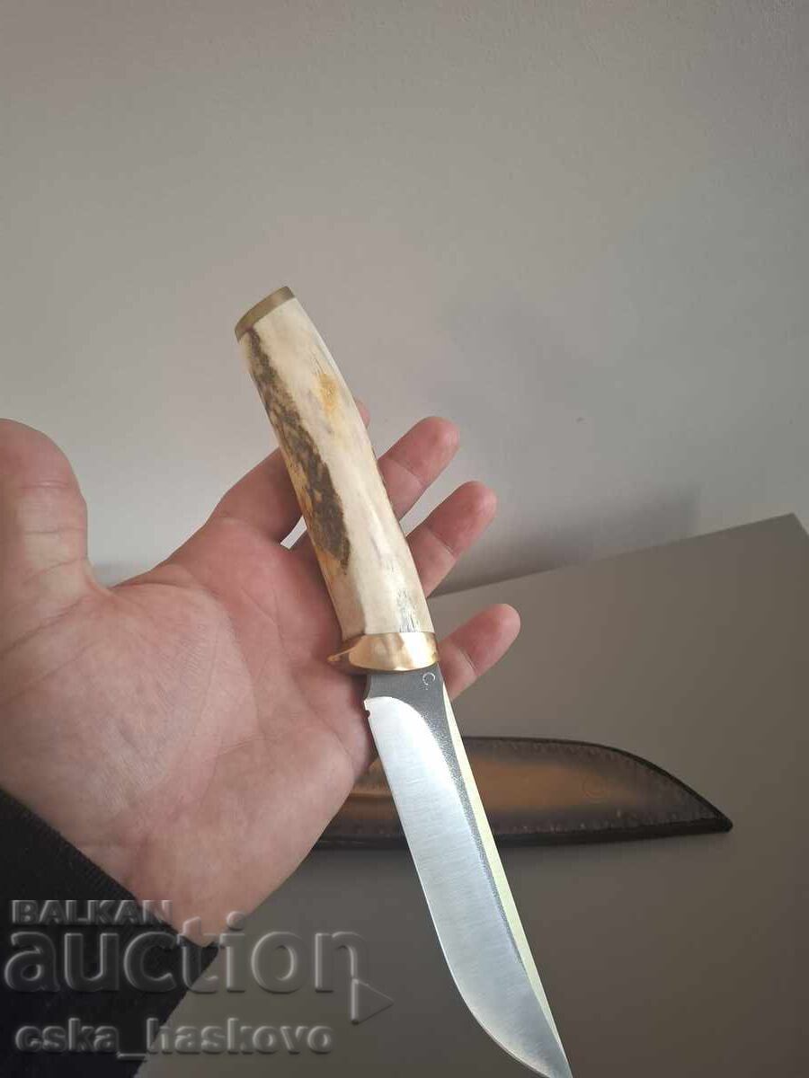 Un cuțit de vânătoare unic - 6