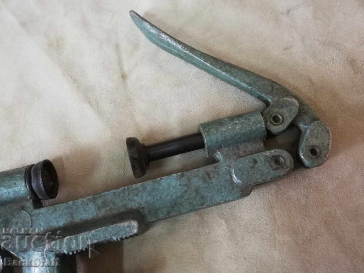 Old Russian machine, hunting cartridge reloader - 6