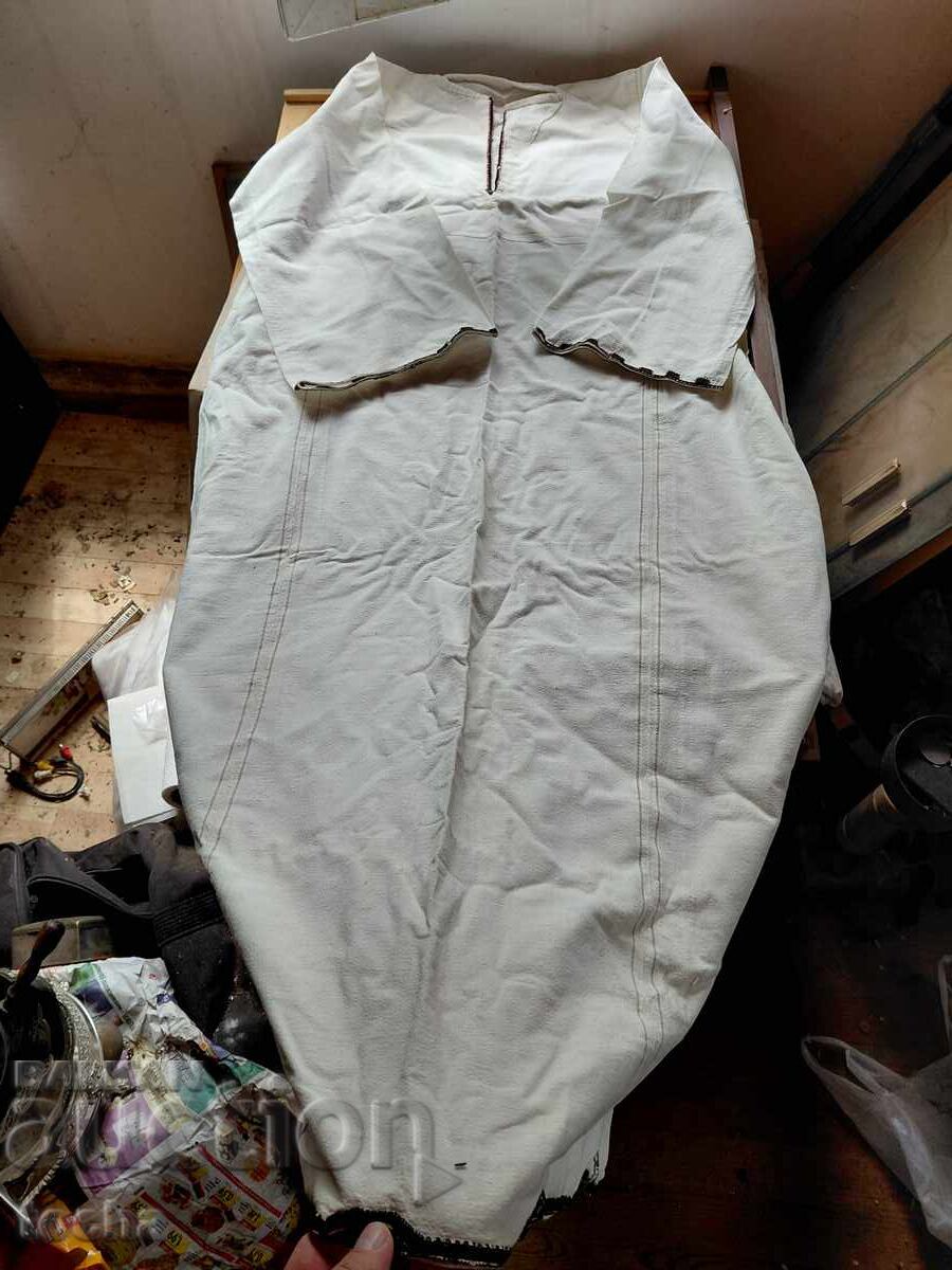 haine vechi, costum popular, mâna a 2-a