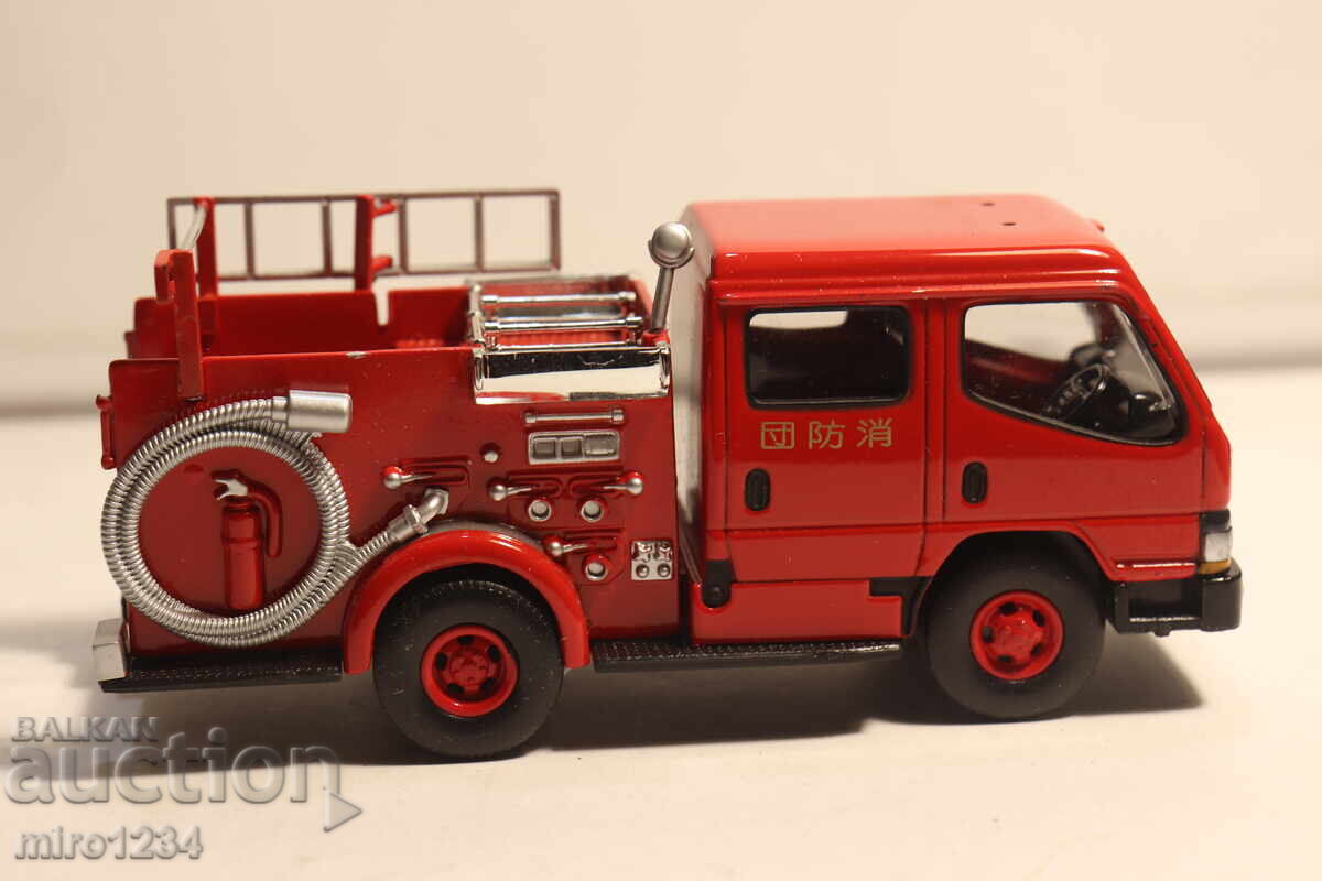 Delivery of 1/50 DEL PRADO FIRE TRUCK DIECAST MODEL