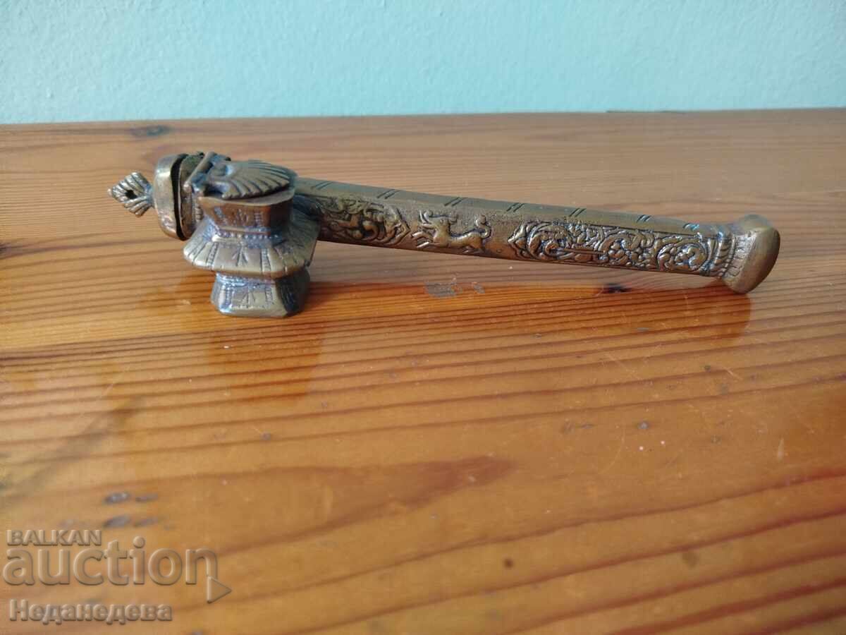 Divit, Bronz, Cernelniță, divit cu preț € 51.00 | 99.75 BGN