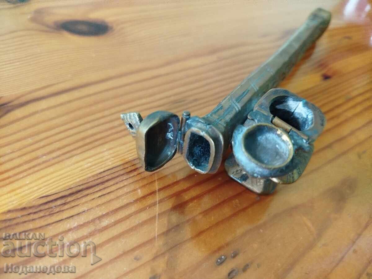 Licitație Divit, Bronz, Cernelniță, divit