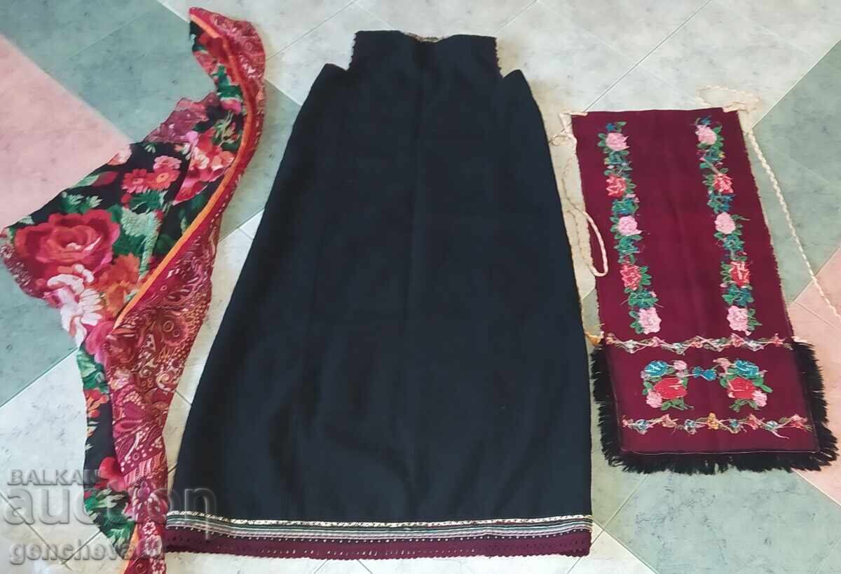 Authentic folk costume sukman and apron with price € 160.00 | 312.93 BGN