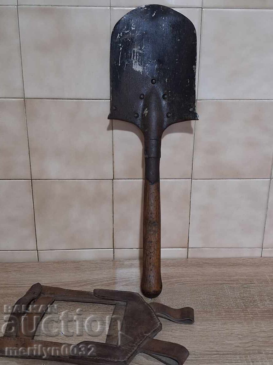 Delivery of Shovel Tool German Shovel 1915 WW1 First World War
