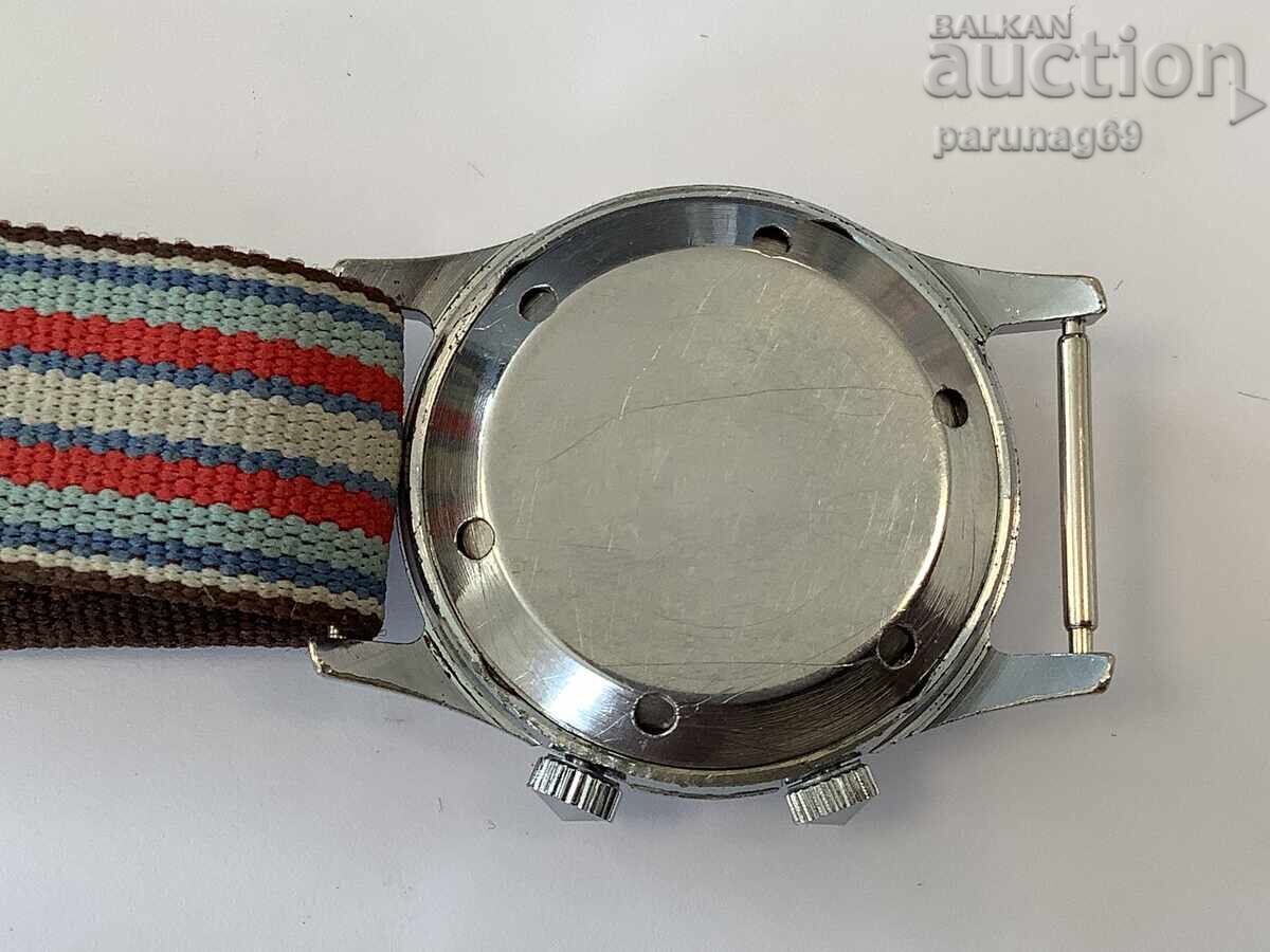 Ceas vintage URSS POLJOT SIGNAL 18 rubine cu preț € 70.00 | 136.91 BGN Ceas vintage URSS POLJOT SIGNAL 18 rubine cu preț € 70.00 | 136.91 BGN