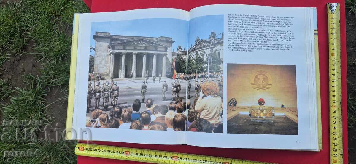 CLĂDIRI SUB PROTECȚIA MONUMENTELOR ISTORICE - ALBUM - 5