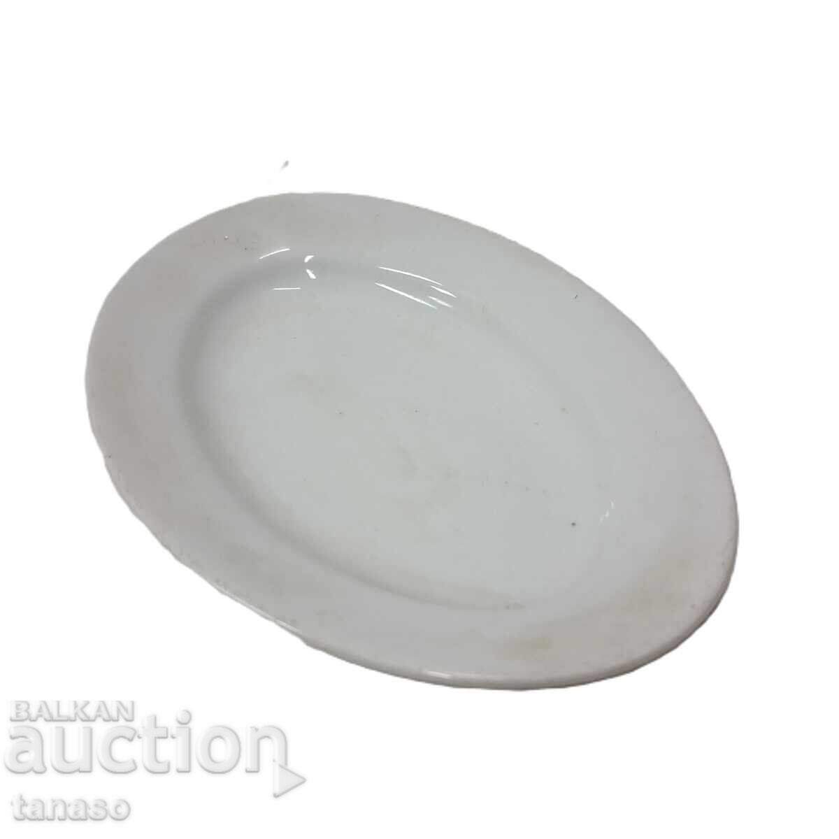 Auction  Old small oval porcelain plate - Czechoslovakia