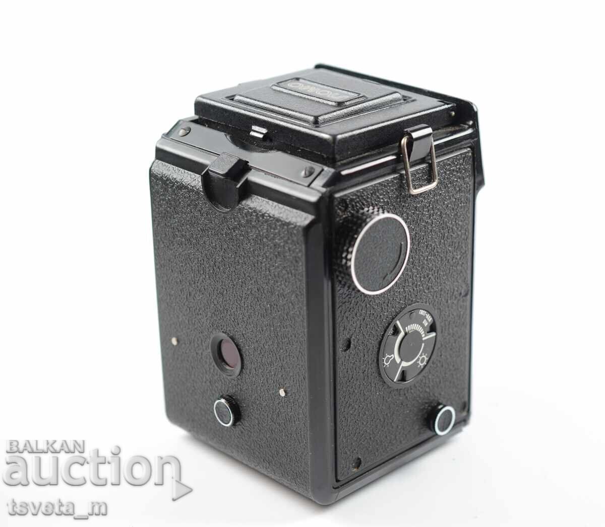 Παράδοση Δικλωνική φωτογραφική μηχανή TLR Lubitel 166B ΕΣΣΔ