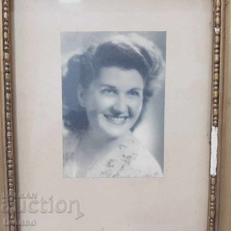 Vintage πορτρέτο σε ξύλινη κορνίζα–29×22 εκ.–γυαλί–διακόσμηση - 5 Vintage πορτρέτο σε ξύλινη κορνίζα–29×22 εκ.–γυαλί–διακόσμηση - 5