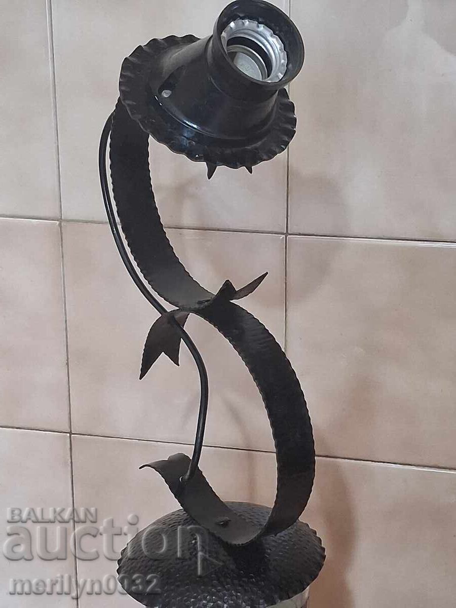 Suport pentru lampă din fier forjat NRB