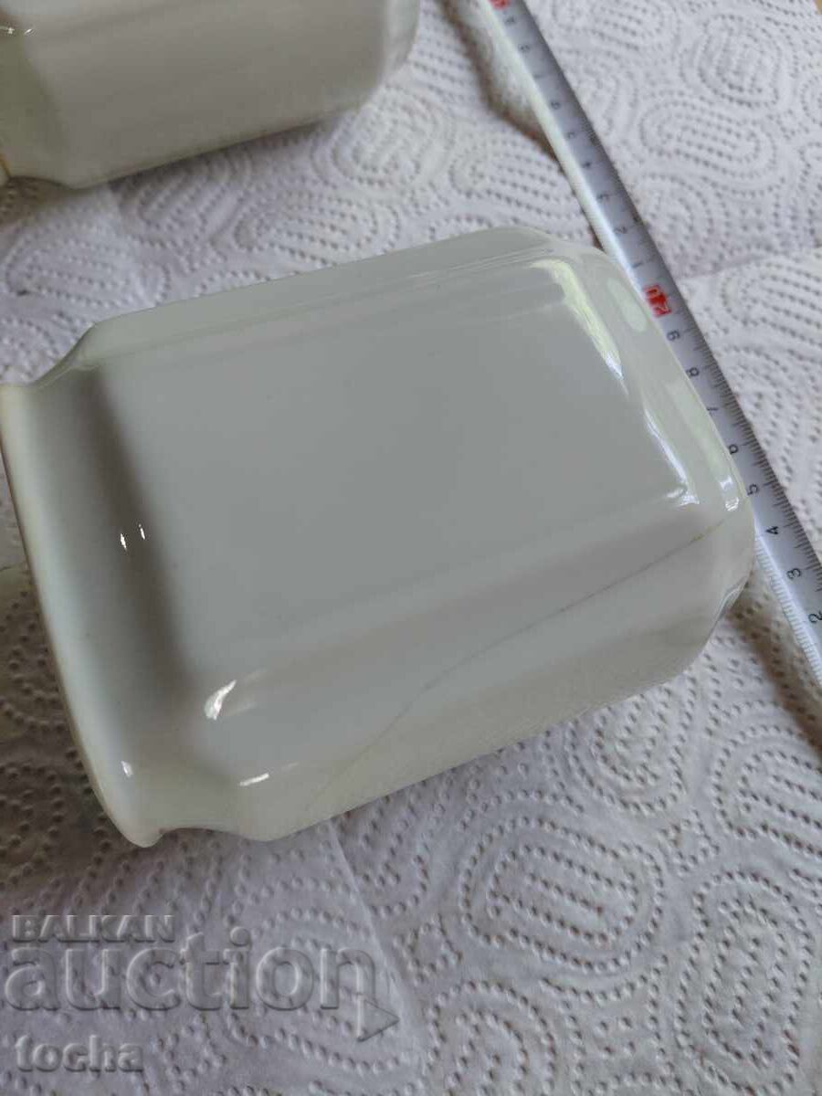 Delivery of BG porcelain, spice jars Delivery of BG porcelain, spice jars