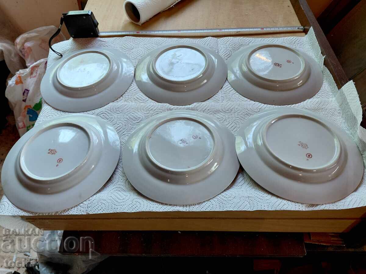 Porțelan vechi, set de farfurii, bine păstrat - 5 Porțelan vechi, set de farfurii, bine păstrat - 5
