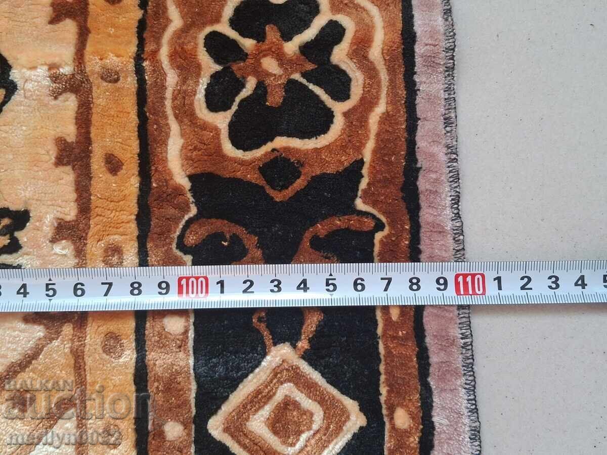 Covor vechi de perete de pluș, covor, panou, poză covor cu preț € 29.99 | 58.66 BGN