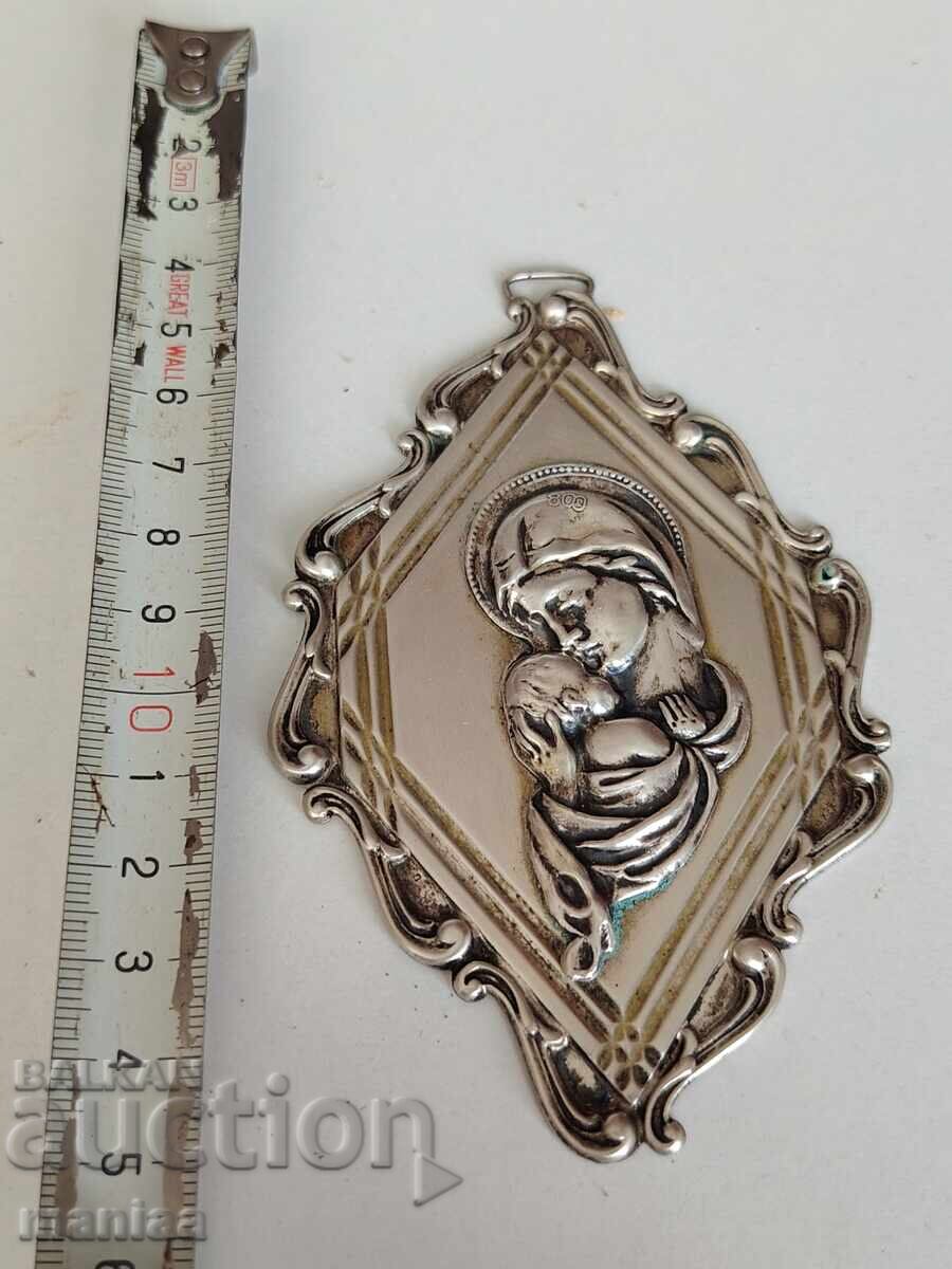 Beautiful hallmarked silver Virgin Mary Beautiful hallmarked silver Virgin Mary