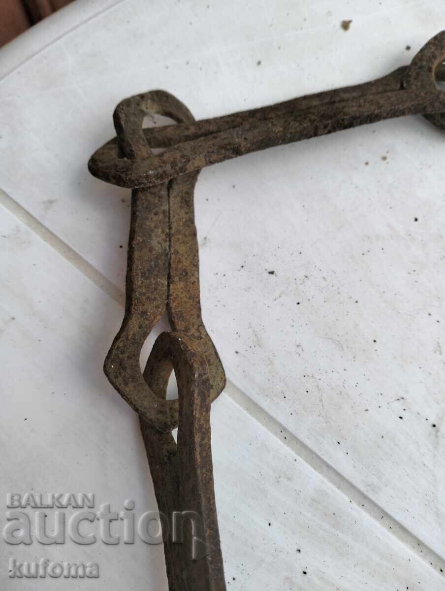 Lant vechi de vatra din fier forjat - 6 Lant vechi de vatra din fier forjat - 6