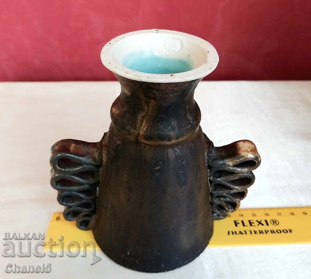 Livrarea VECHE CANĂ RITUALĂ ARTISTICĂ, PORȚELAN, MARCĂ