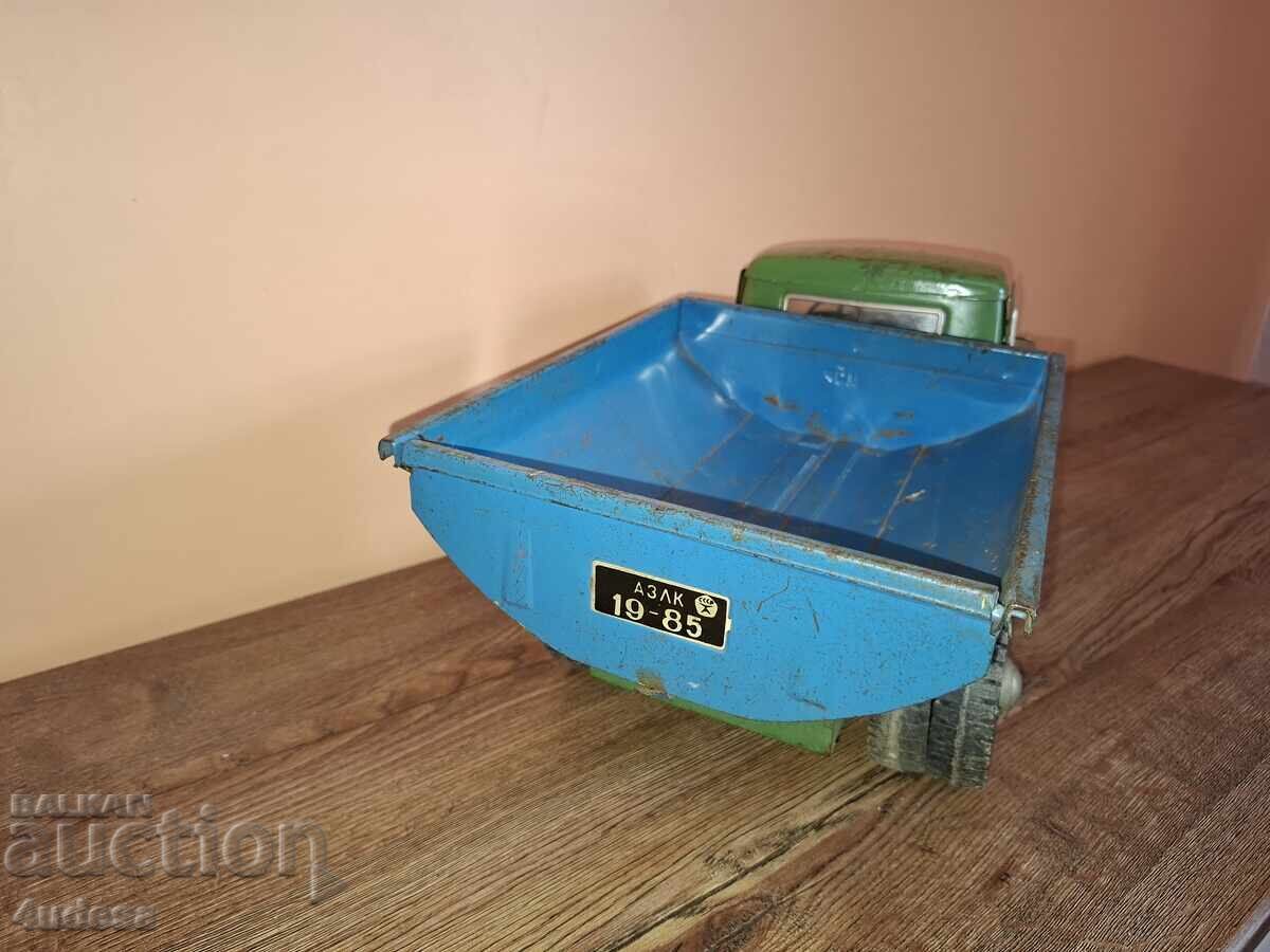 Huge tin Russian Soviet socialist ZiL USSR Made in USSR - 6 Huge tin Russian Soviet socialist ZiL USSR Made in USSR - 6
