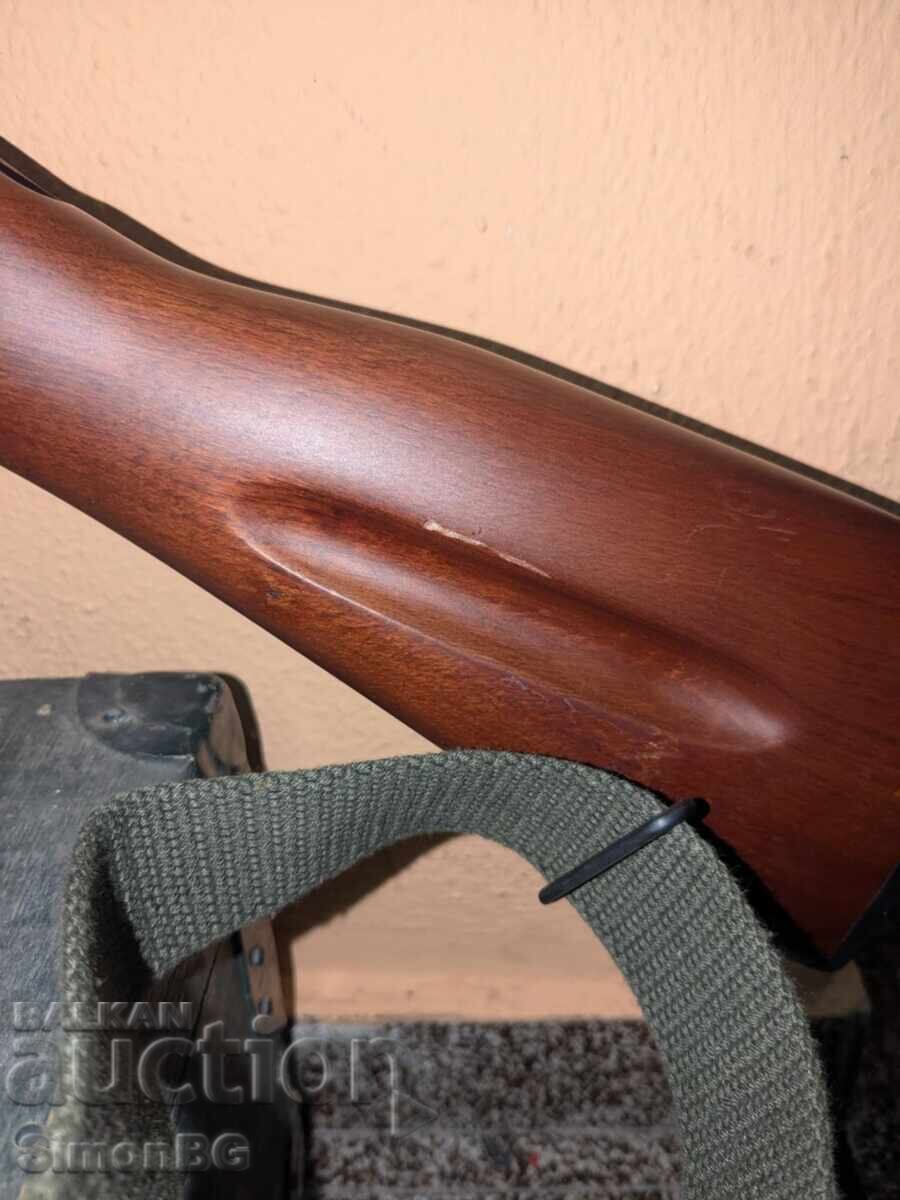Ηλεκτρικό αεροβόλο LCT AK74 με τιμή € 150.00 | 293.38 BGN