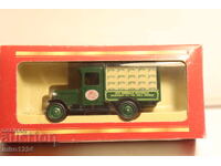 1/50 ?? LLEDO DAYS GONE TOY CAR MODEL