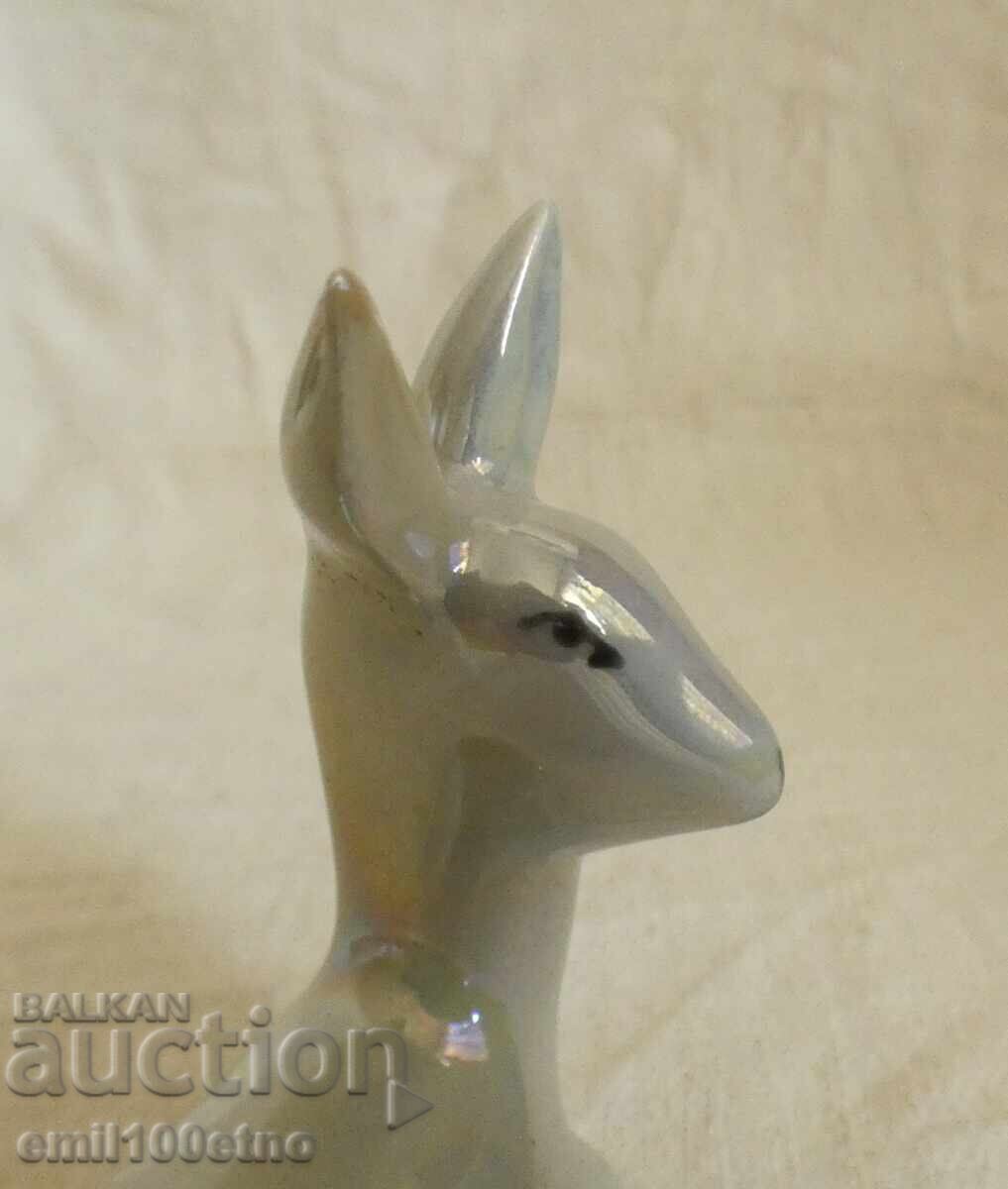 Small fawn figurine vintage Bulgarian porcelain - 5