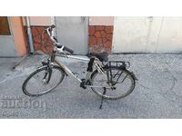 Almost new aluminum men's city bike 28" tires