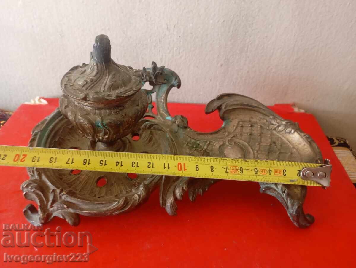 Delivery of Rococo bronze inkwell