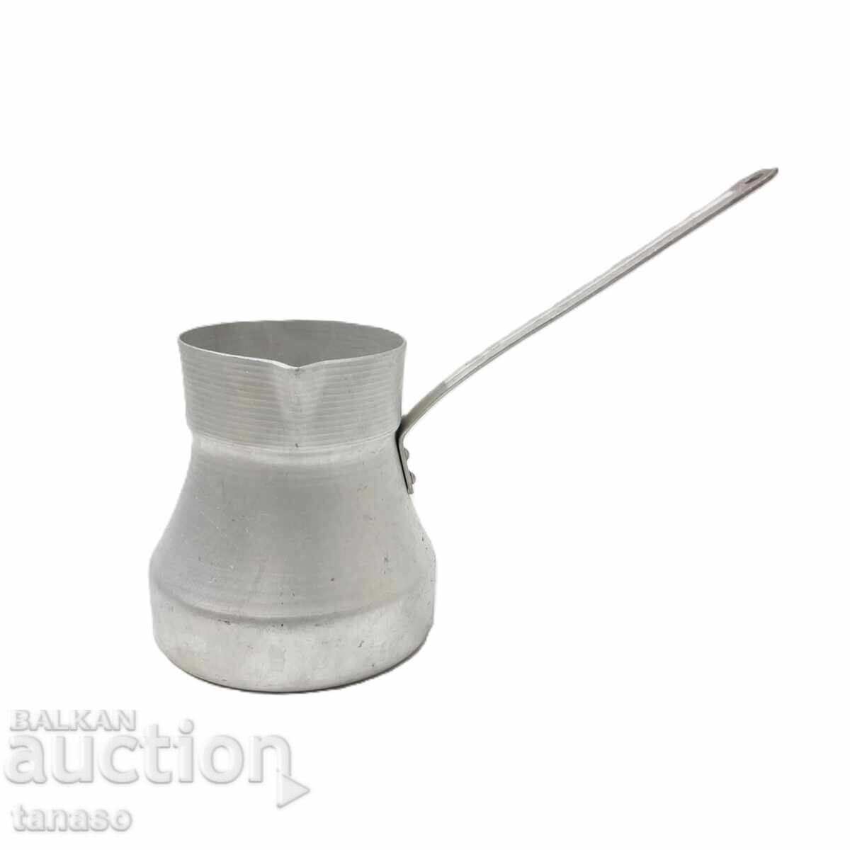 Ibric bulgăresc din aluminiu pentru cafea turcească, ca nou