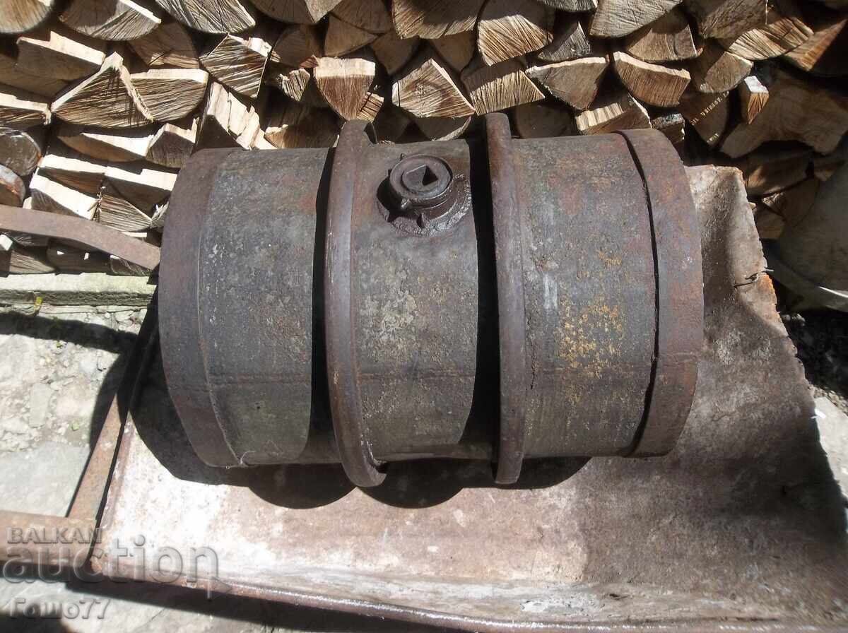 Barrel Barrel