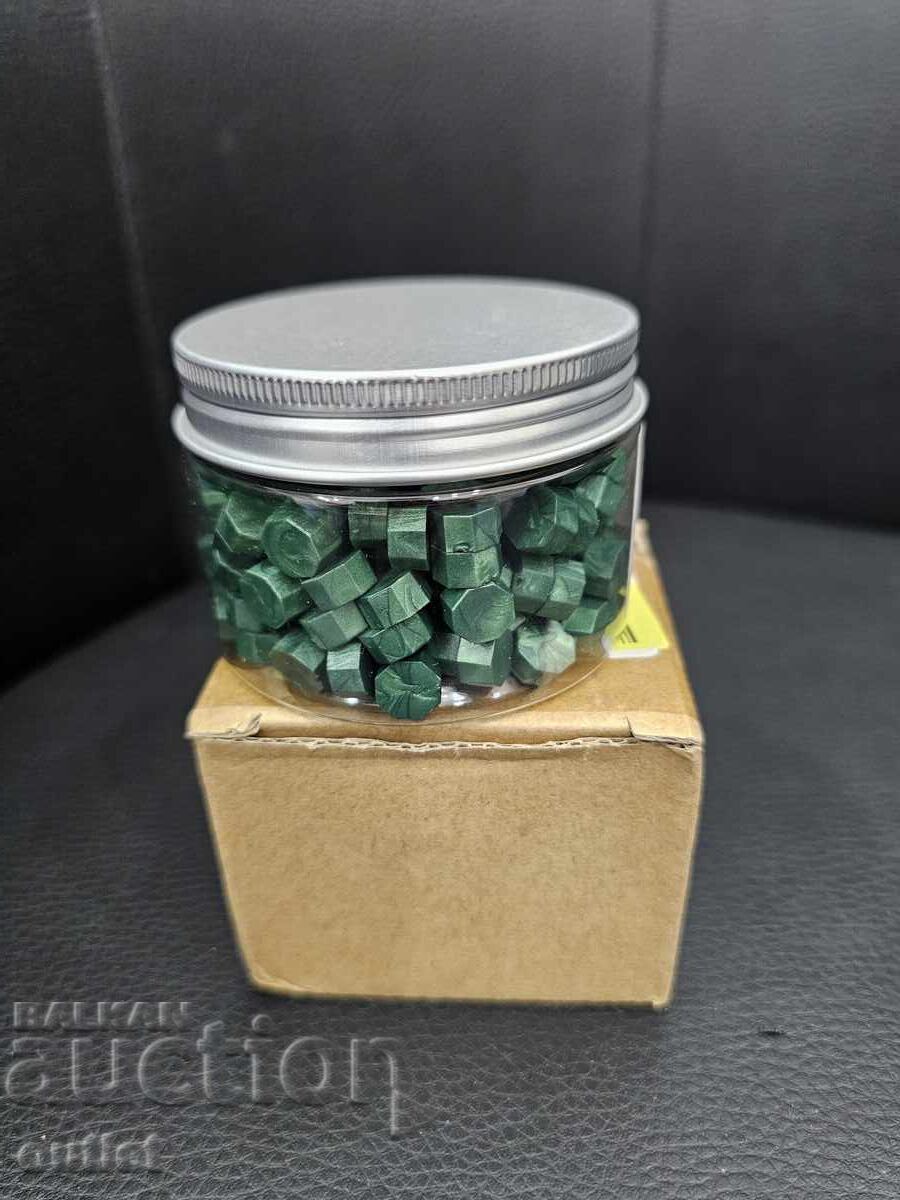Κερί σε κόκκους για σφραγίδες με τιμή € 1.00 | 1.96 BGN