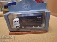 MODEL LLEDO ANGLIA 1/49