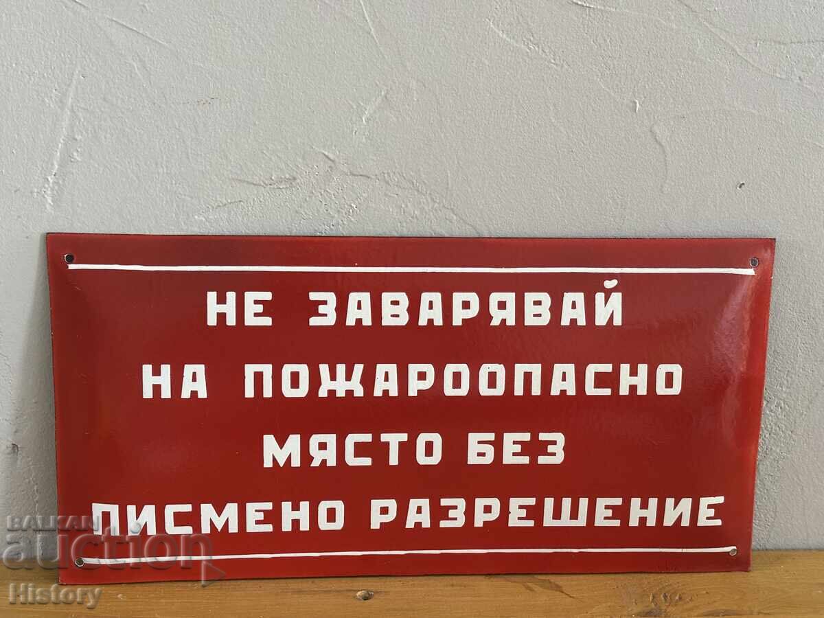 Placa emailata