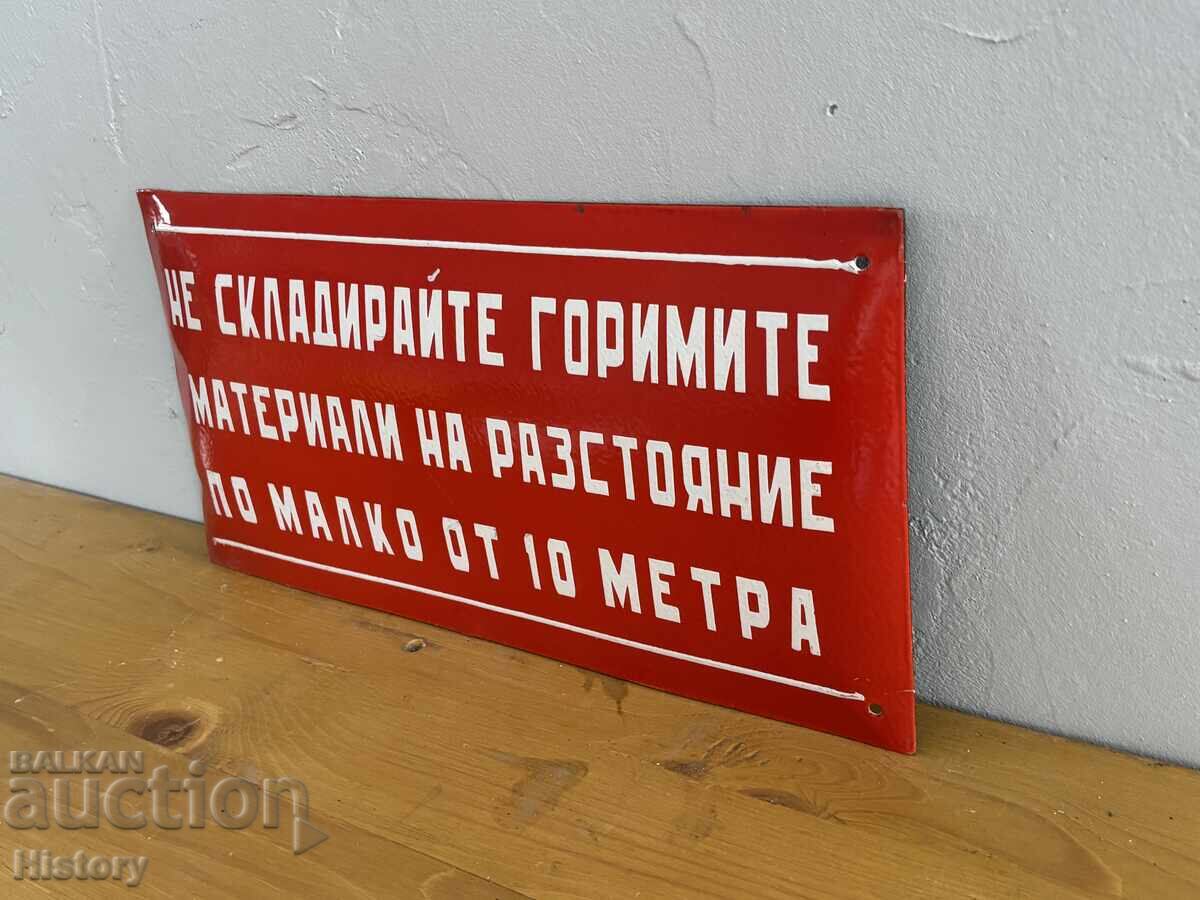 Placa emailata cu preț € 25.00 | 48.90 BGN