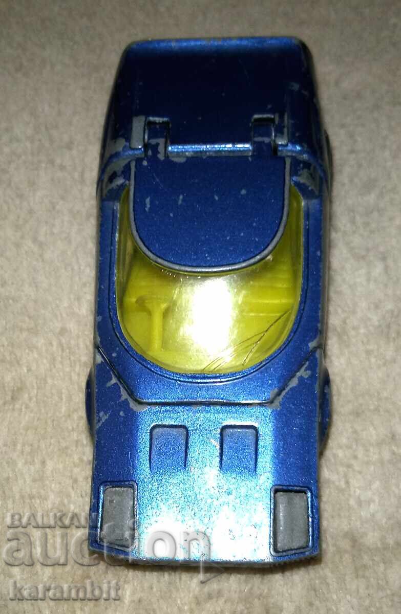 Mașinuță metalică Matchbox (Bulgaria)