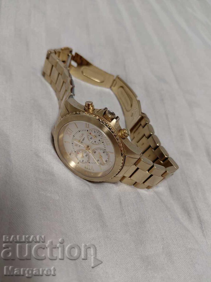 Delivery of Massimo Dutti Chronograph Steel Watch