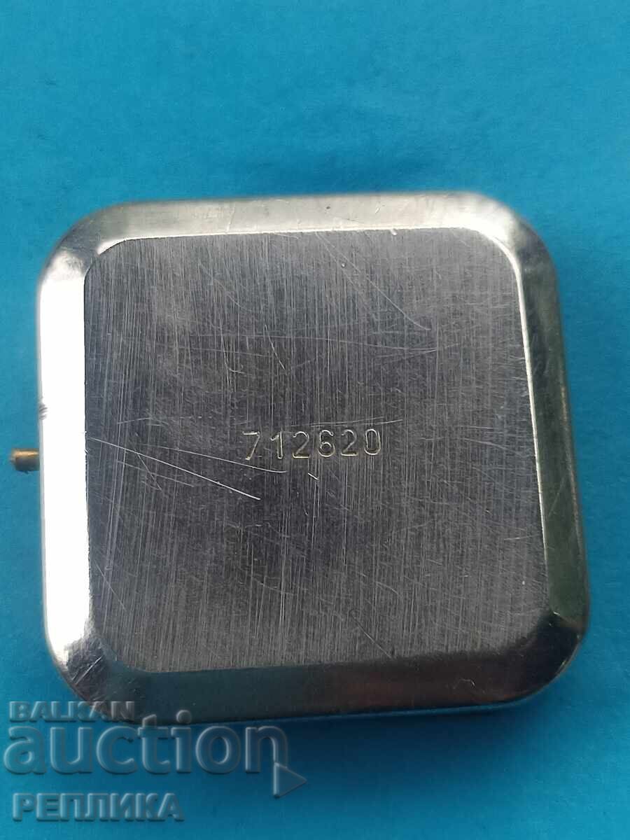 Mecanismul ceasului cu preț € 5.00 | 9.78 BGN