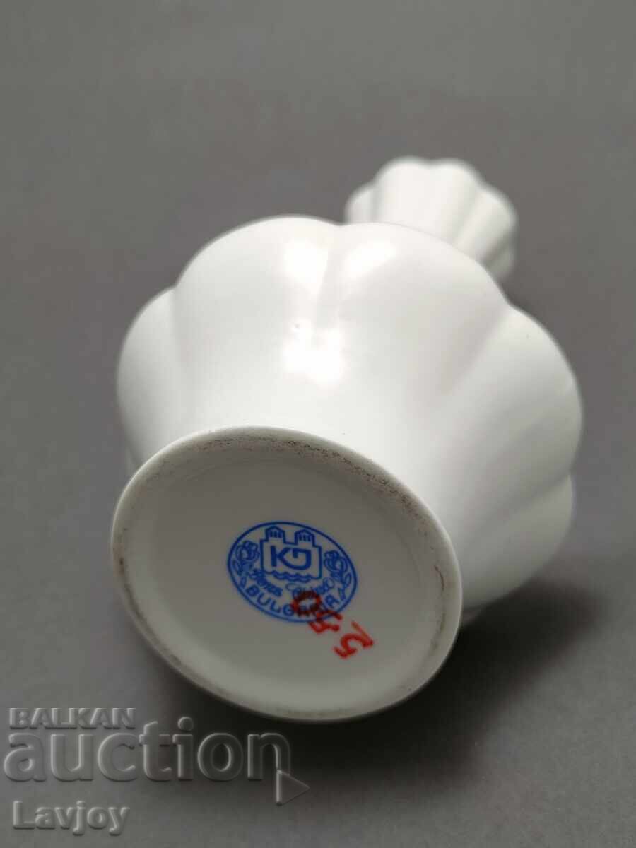 Bulgarian small porcelain vase - 5