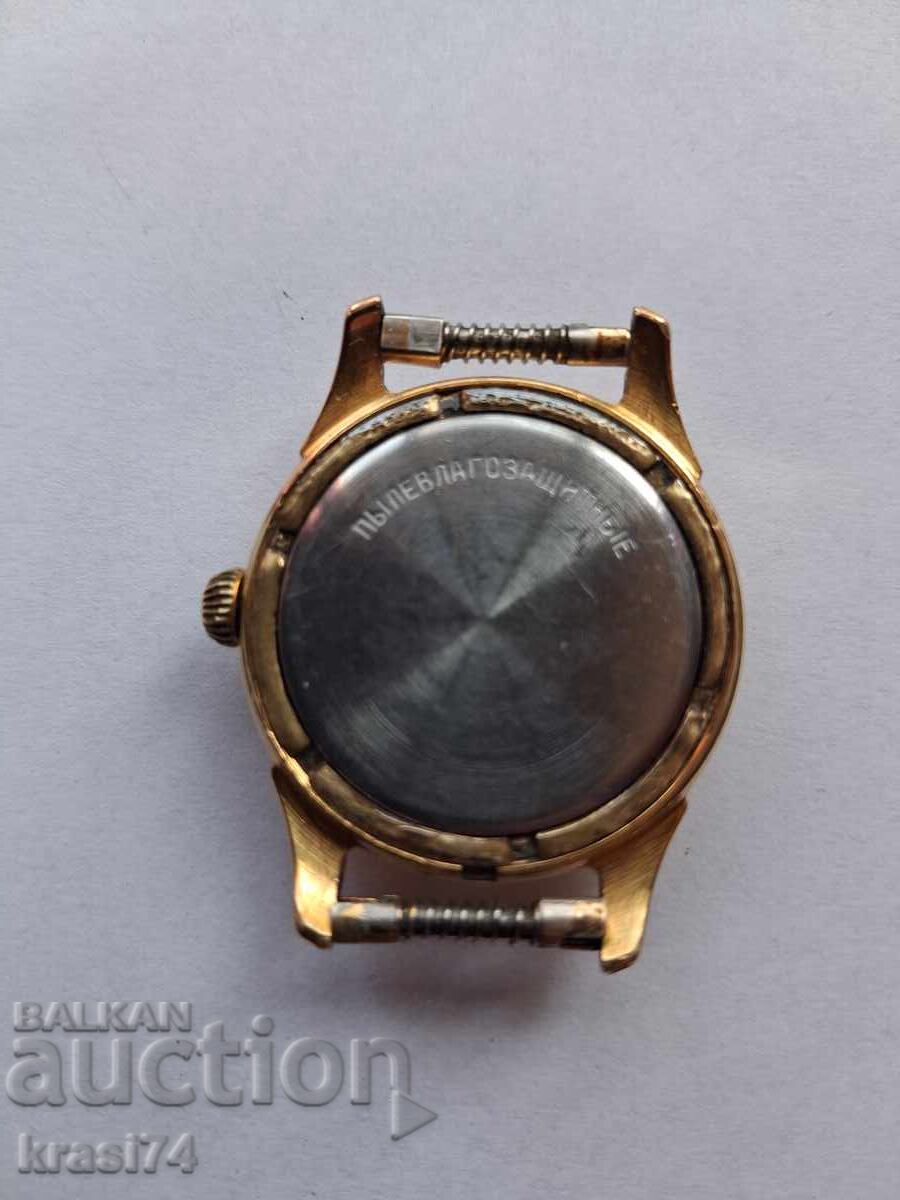 Ceas placat cu aur cu preț € 50.00 | 97.79 BGN Ceas placat cu aur cu preț € 50.00 | 97.79 BGN