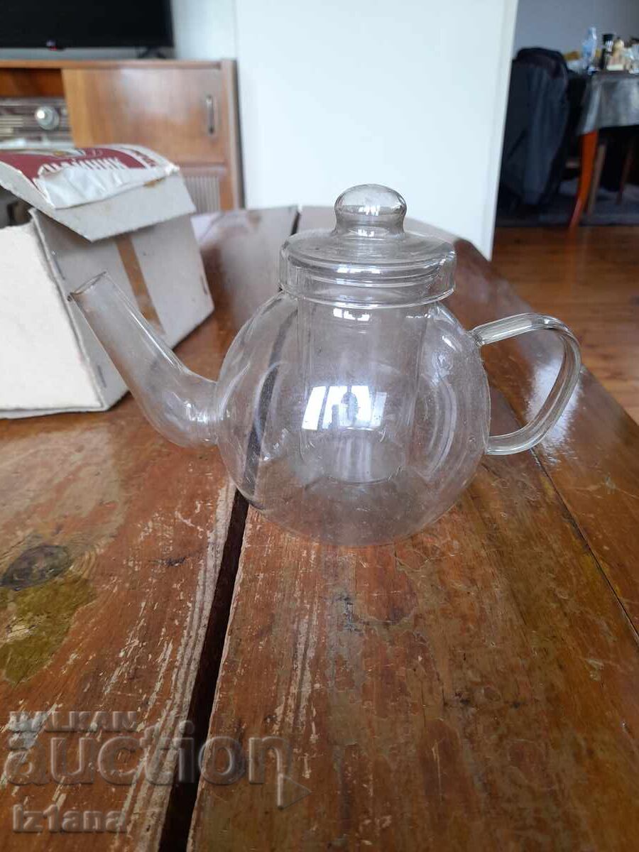 Licitație Ceainic vechi de sticlă