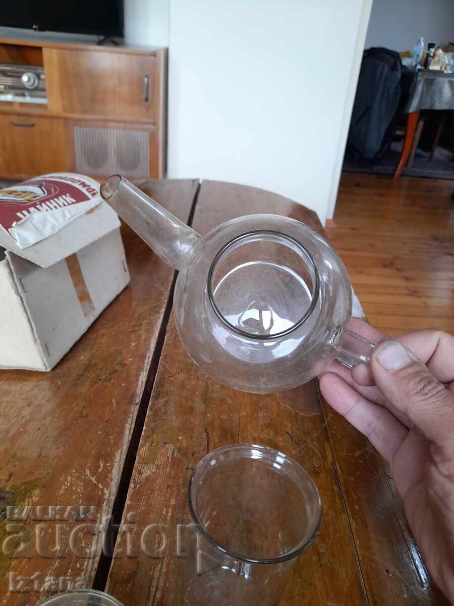 Ceainic vechi de sticlă - 5
