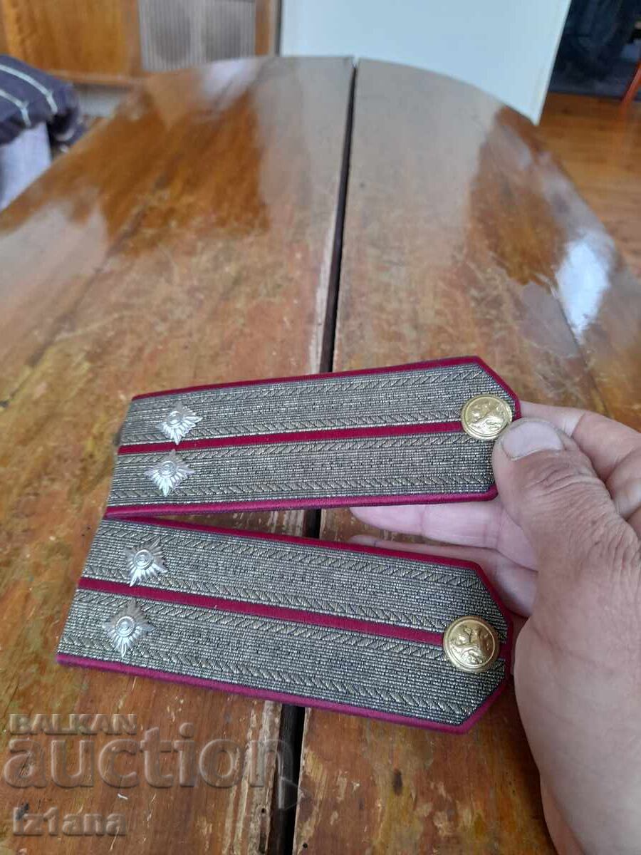 Old epaulettes Lieutenant with price € 21.00 | 41.07 BGN