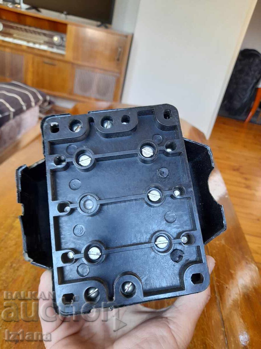 Întrerupător electric trifazat vechi, comutator, întrerupător - 5 Întrerupător electric trifazat vechi, comutator, întrerupător - 5