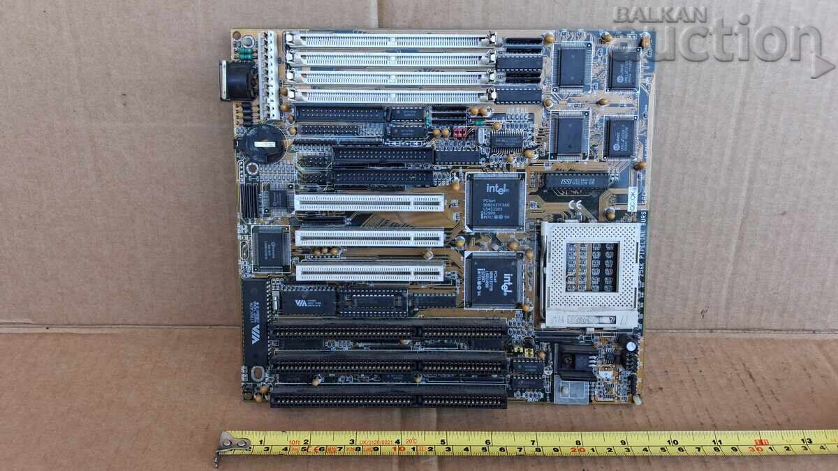 INTEL 1994 placă de bază retro SOCKET 7 pentru calculator INTEL 1994 placă de bază retro SOCKET 7 pentru calculator