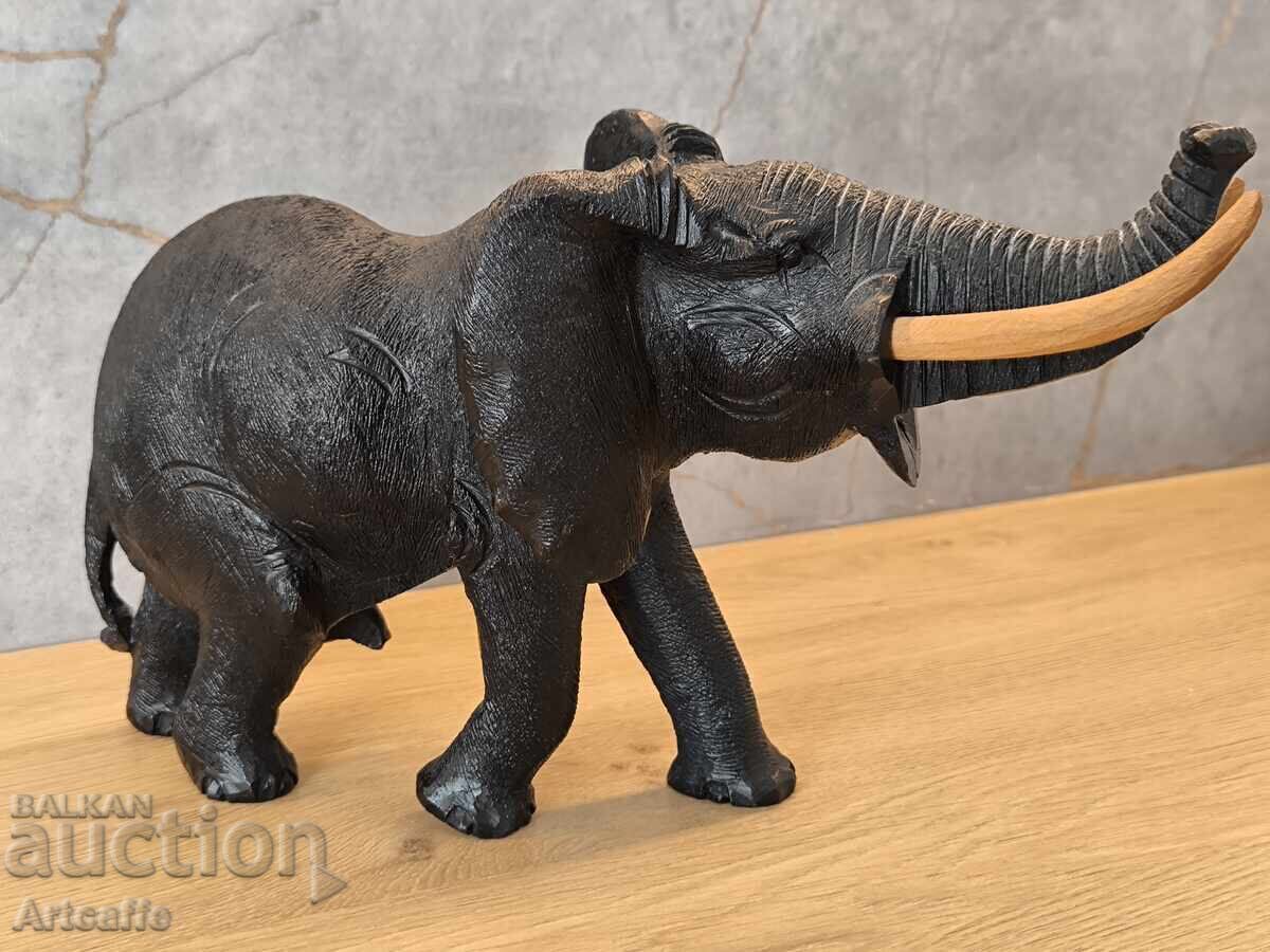 Livrarea Elefant secolul XX, Africa. Lemn masiv, sculptat