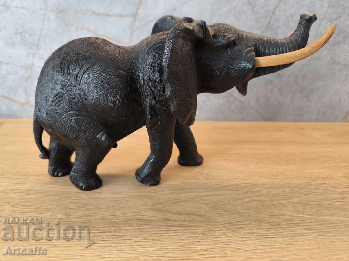 Elefant secolul XX, Africa. Lemn masiv, sculptat