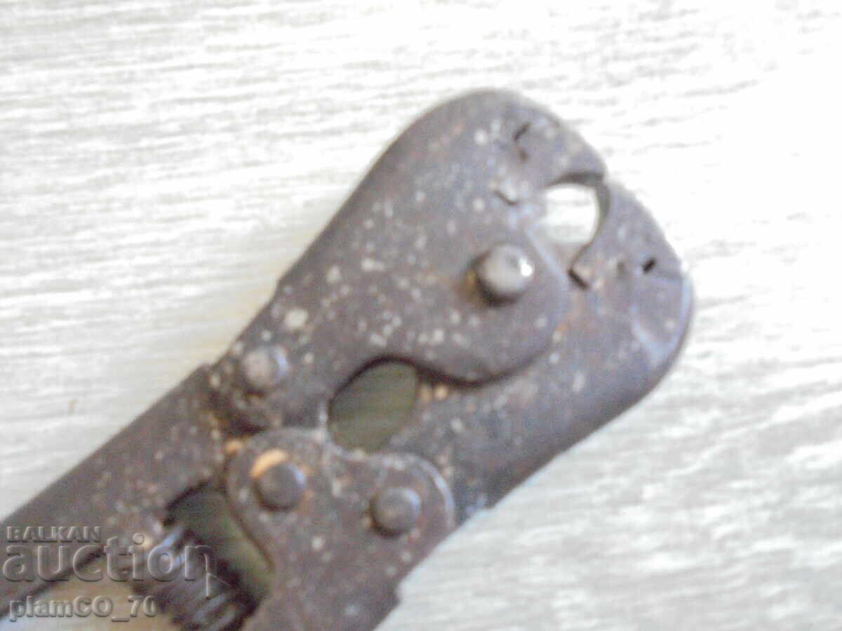 Auction  No. 8636 Vintage metal crimping / pressing pliers