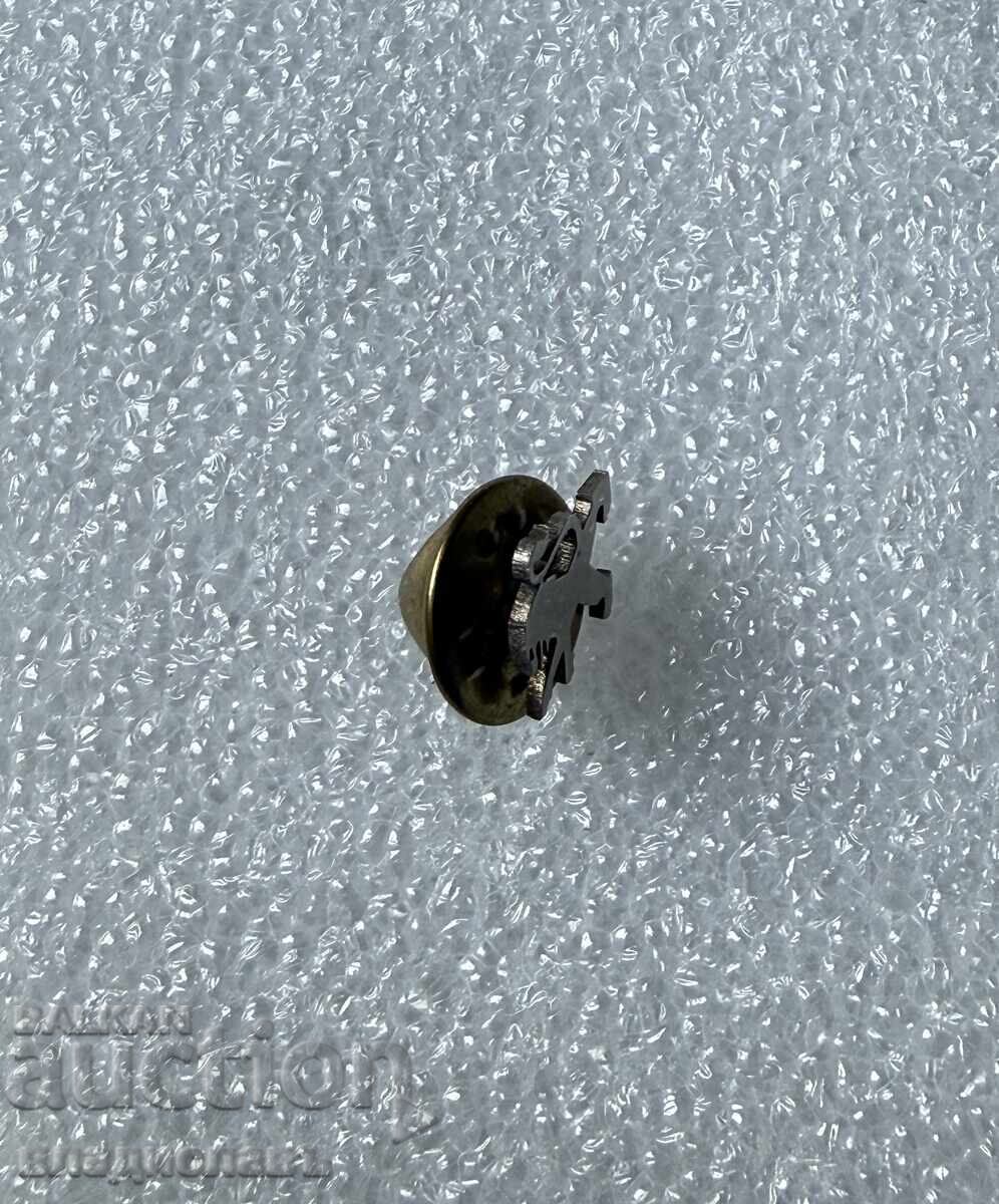 Peugeot lion badge emblem for cars France with price € 6.00 | 11.74 BGN Peugeot lion badge emblem for cars France with price € 6.00 | 11.74 BGN