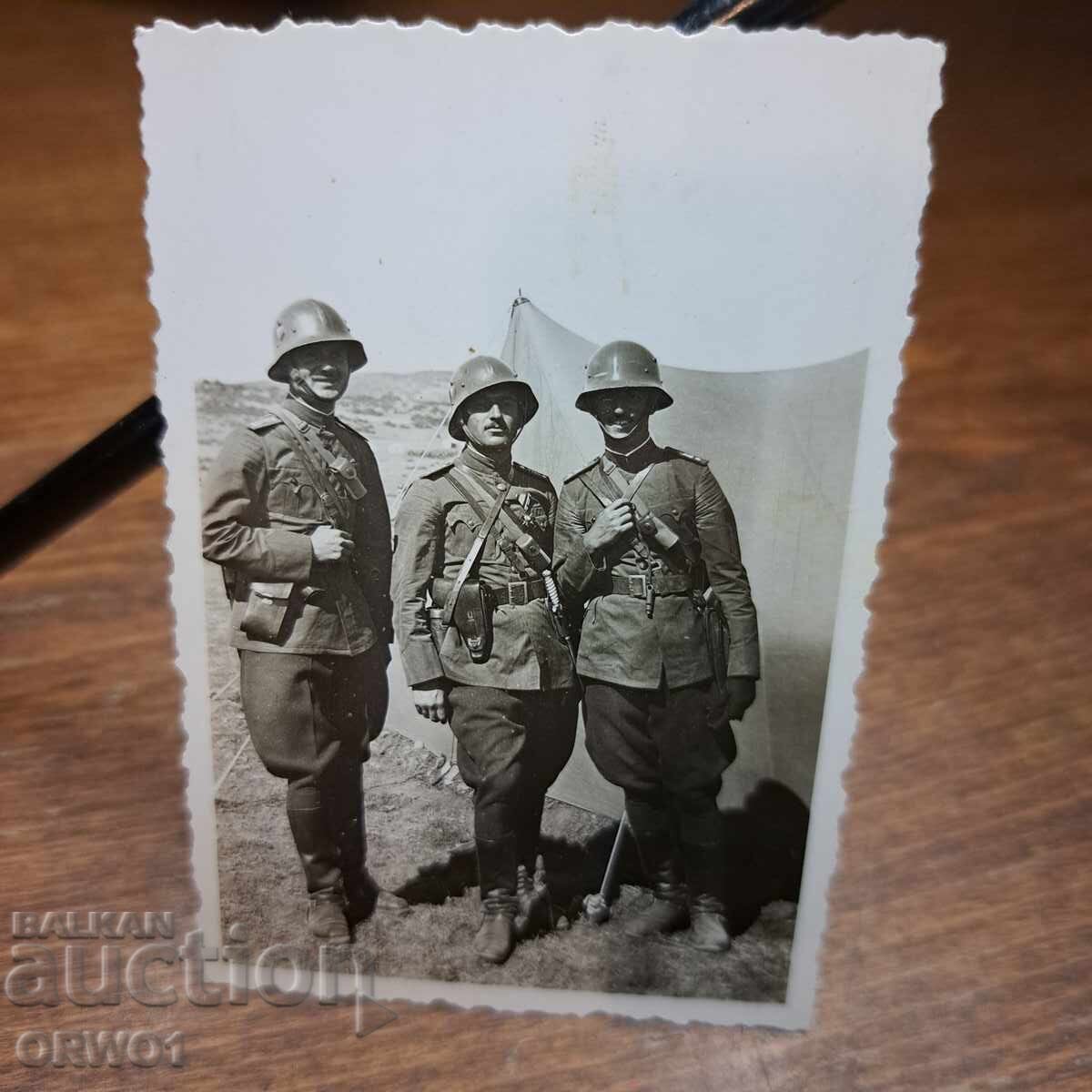 Ofițeri cu căști, pumnal, anii 1930, exercițiu, Regatul Bulgariei