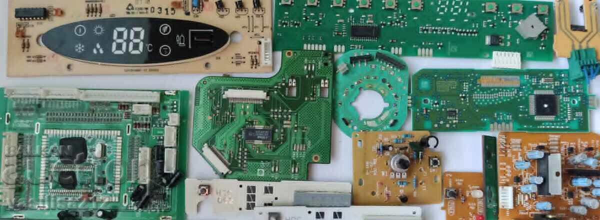 Auction Electronic scrap, circuit boards Auction Electronic scrap, circuit boards
